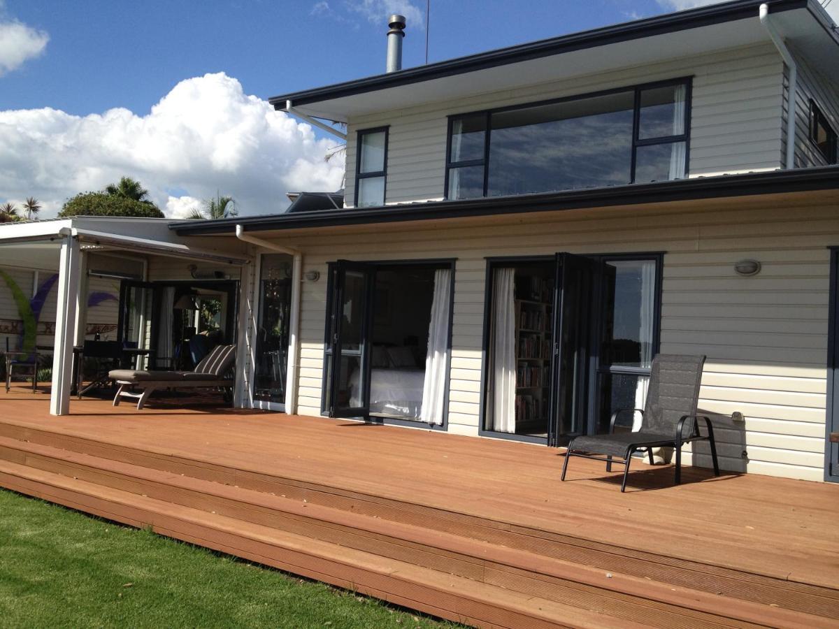 Absolute Waterfront Serenity Near Auckland Clarks Beach Екстер'єр фото